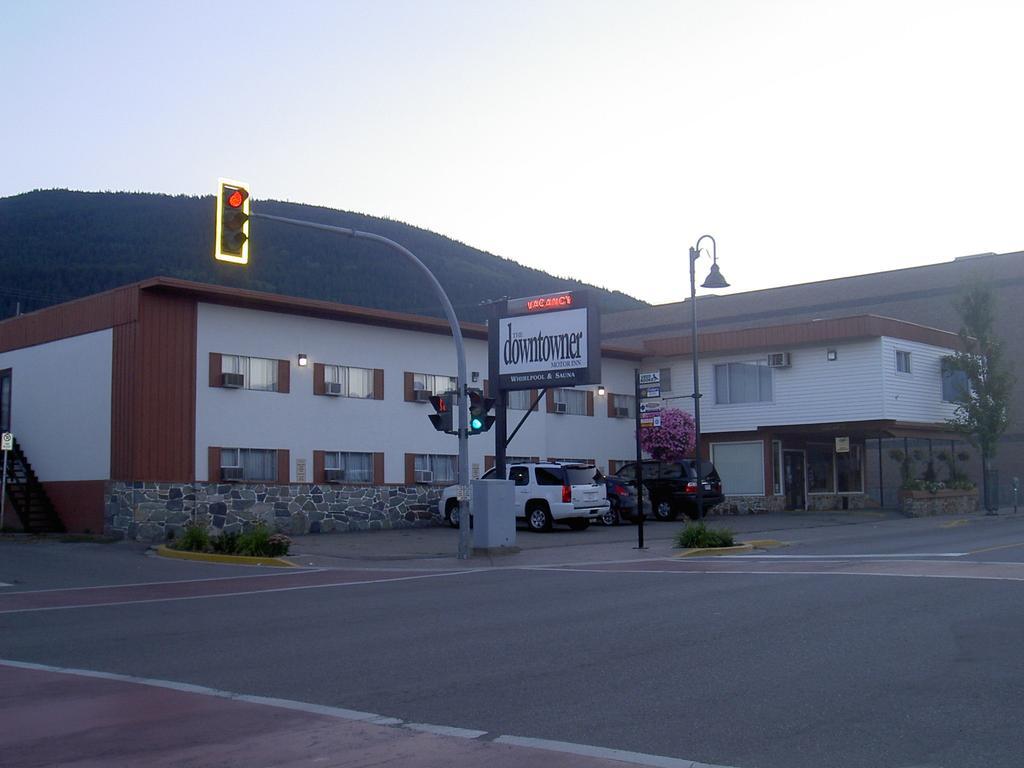 Downtowner Motor Inn Creston Extérieur photo