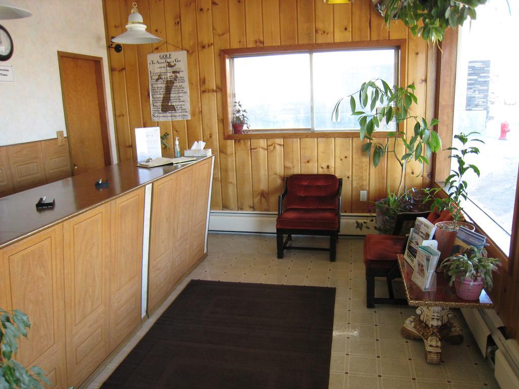 Downtowner Motor Inn Creston Extérieur photo