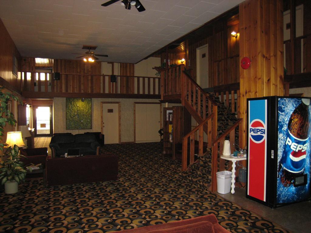 Downtowner Motor Inn Creston Extérieur photo